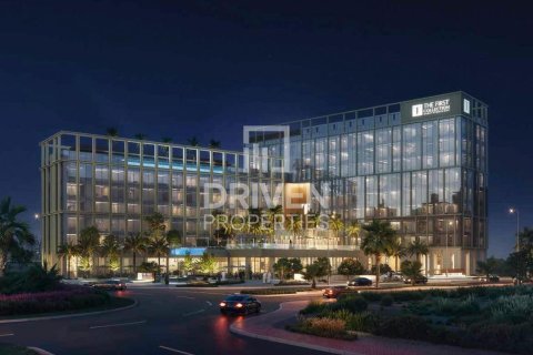 Studio Apartment in Dubai Studio City, UAE No. 137935 3