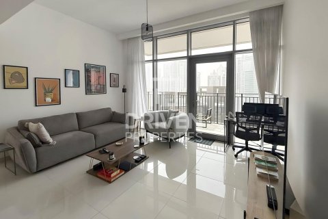1 bedroom Apartment in BLVD Crescent, UAE No. 137933 16