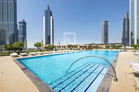 1 bedroom Apartment in BLVD Crescent, UAE No. 137933 4