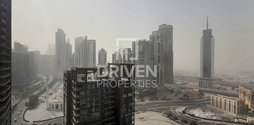 1 bedroom Apartment in BLVD Crescent, UAE No. 137933