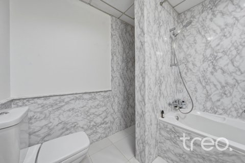 2 bedrooms Apartment in Dubai Sports City, UAE No. 199066 3