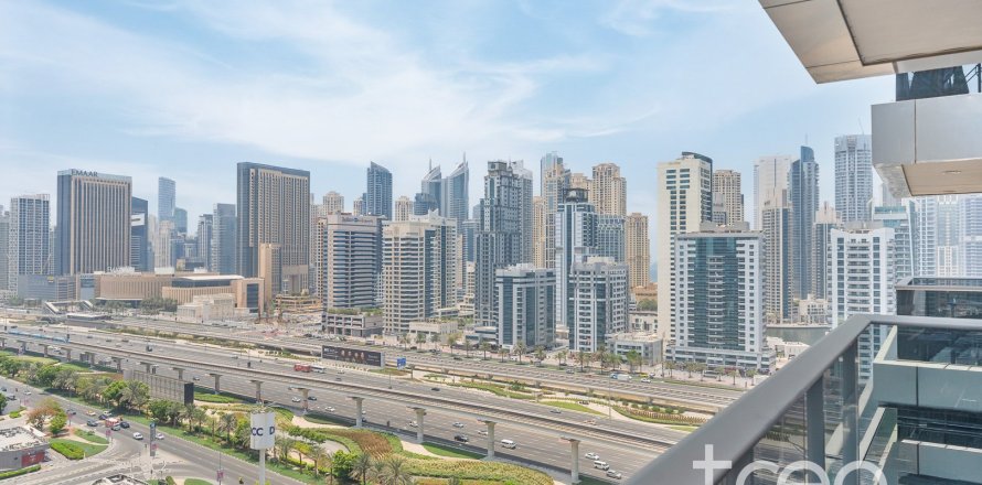 1 bedroom Apartment in Jumeirah Lake Towers, UAE No. 199068