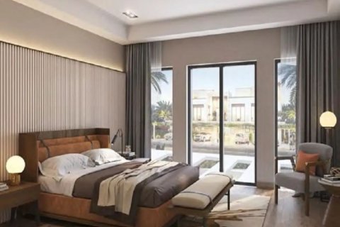 5 bedrooms Townhouse in Dubai, UAE No. 148591 3