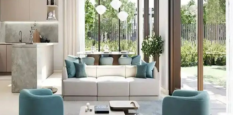 3 bedrooms Villa in Dubai, UAE No. 205090