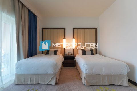 Appartement de 2 chambres à The Marina, UAE No. 135459 15