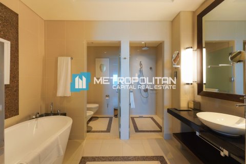 Appartement de 2 chambres à The Marina, UAE No. 135459 17