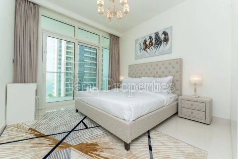 Apartment de 2 dormitorios en Dubai Marina, UAE No. 135458 9