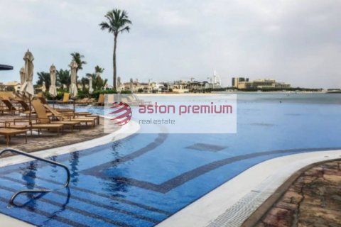 2 bedrooms Apartment in Palm Jumeirah, UAE No. 198915 4