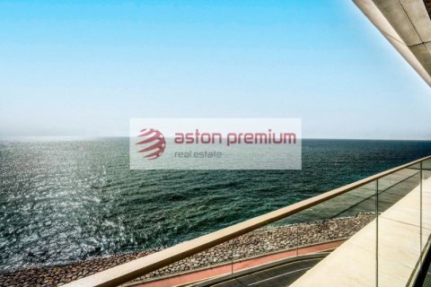 2 bedrooms Apartment in Palm Jumeirah, UAE No. 198913 12