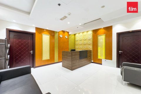 103.9m² Office in Dubai, UAE No. 199486