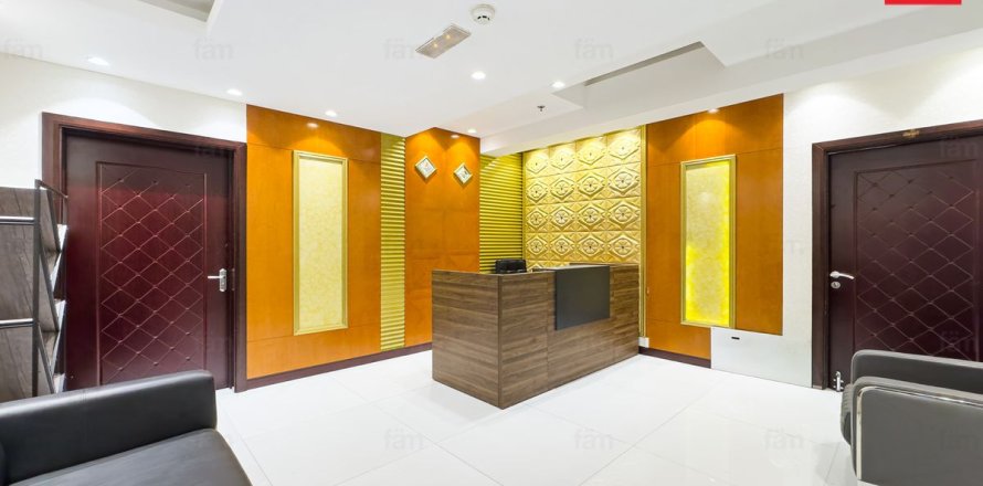 103.9m² Office in Dubai, UAE No. 199486