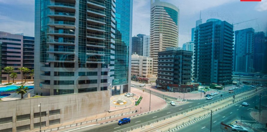 Studio Apartment in Dubai Marina, UAE No. 199482
