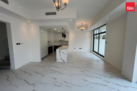 4 bedrooms Townhouse in Dubai, UAE No. 199484