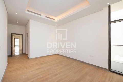6 bedrooms Villa in District One, UAE No. 192940 14