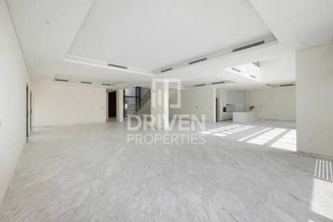 6 bedrooms Villa in District One, UAE No. 192940 12