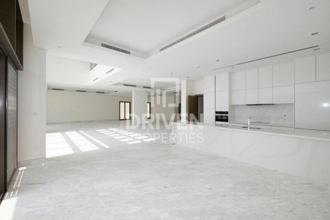 6 bedrooms Villa in District One, UAE No. 192940 10