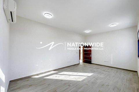 Villa de 5 dormitorios en Abu Dhabi, UAE No. 134409 13