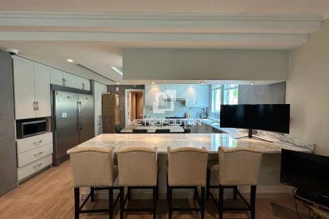 4 غرف نوم فيلا  رقم 129340 6