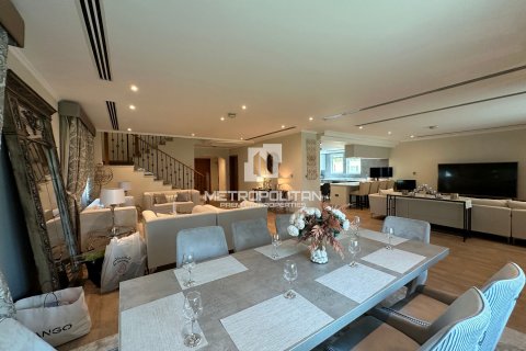 4 غرف نوم فيلا  رقم 129340 9