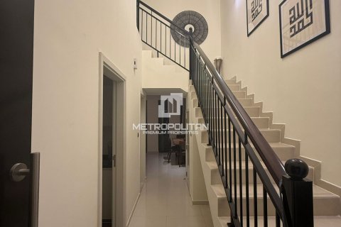 3 غرف نوم فيلا  رقم 129345 5