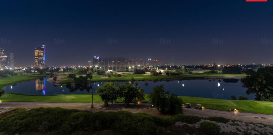 Appartement de 3 chambres à The Hills, UAE No. 205157