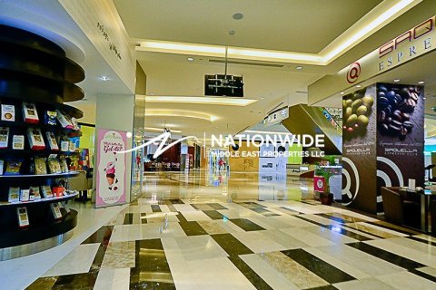 2 bedrooms Apartment in Abu Dhabi, UAE No. 142912 7