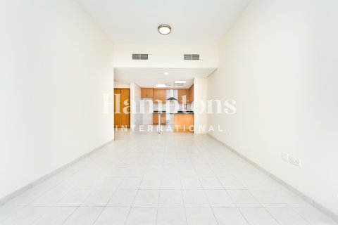 Apartment de 2 dormitorios en Discovery Gardens, UAE No. 142911 23