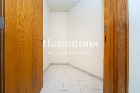 Apartment de 2 dormitorios en Discovery Gardens, UAE No. 142911 18