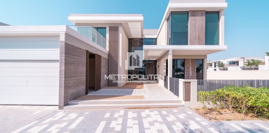 6 bedrooms Villa No. 129252