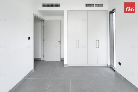 4 bedrooms Villa in Dubai, UAE No. 137442 7