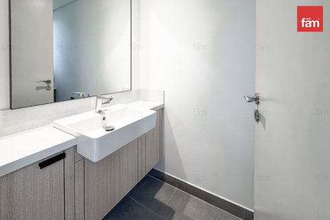 4 bedrooms Villa in Dubai, UAE No. 137442 16