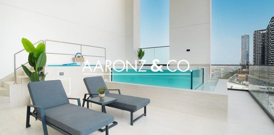 Apartment de 2 dormitorios en Jumeirah Village Circle, UAE No. 144917