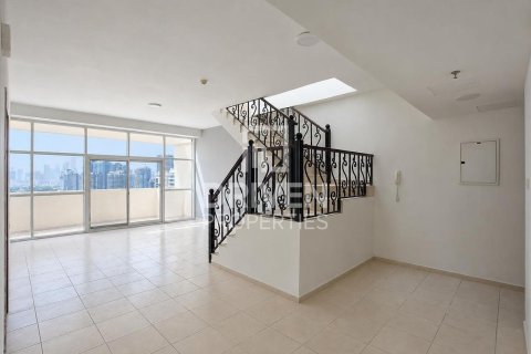 Appartement de 3 chambres à Royal Residence, UAE No. 202203