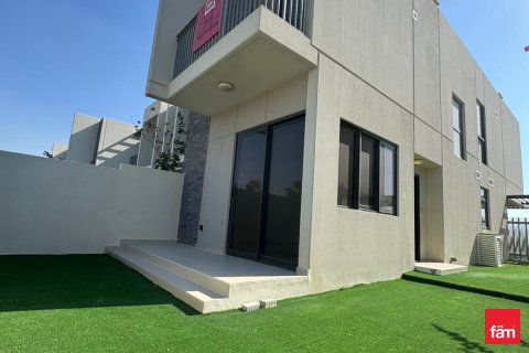 Townhouse de 3 chambres à Dubai, UAE No. 144305