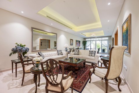 Villa de 4 dormitorios en Al Barsha, UAE No. 202365 9