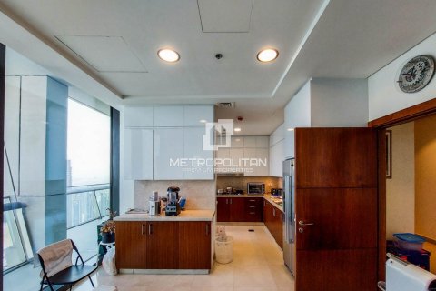 4 bedrooms Apartment No. 129669 10