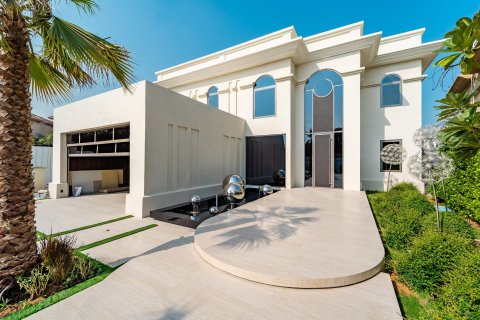 Villa de 5 dormitorios en Jumeirah Islands, UAE No. 147073