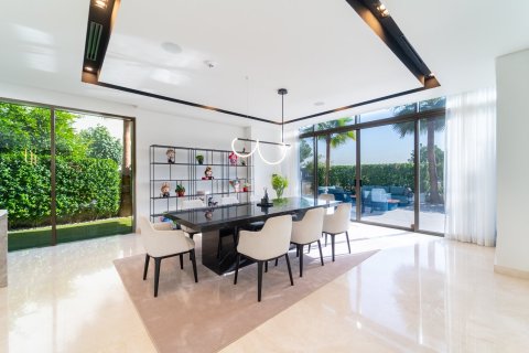 Вилла с 6 спальнями в Дубай, ОАЭ №147076 7