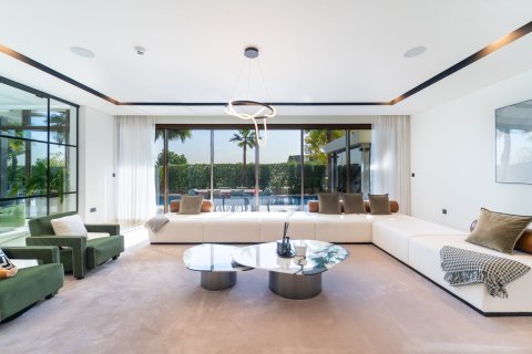 Вилла с 6 спальнями в Дубай, ОАЭ №147076 4