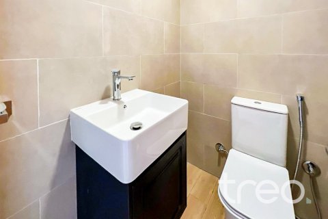 4 bedrooms Townhouse in Dubai, UAE No. 186697 8