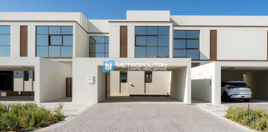 Townhouse de 3 dormitorios en Abu Dhabi, UAE No. 142977