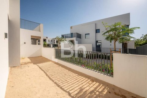 Townhouse de 4 dormitorios  No. 114243 19