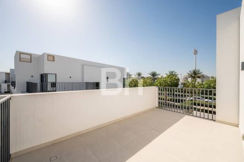 Townhouse de 4 dormitorios  No. 114243 15