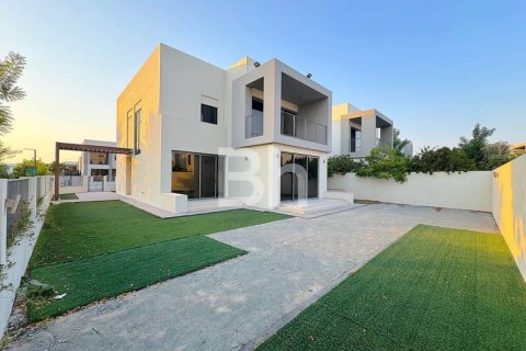 4 bedrooms Villa  No. 114242 2