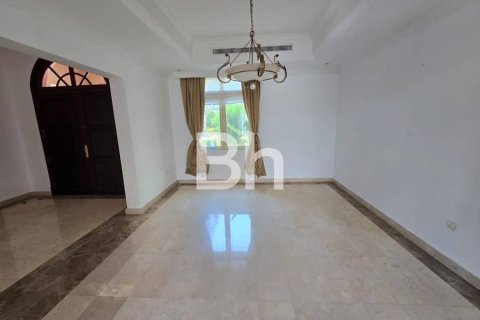 Villa de 4 chambres  No. 114244 6