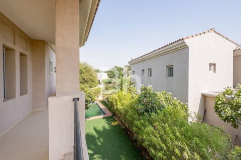 Villa de 5 dormitorios  No. 114246 11