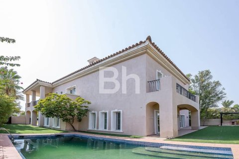 Villa de 5 dormitorios  No. 114246 7