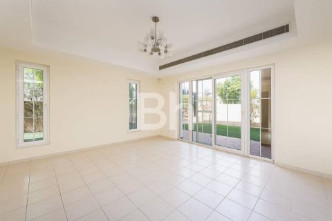 Villa de 5 dormitorios  No. 114246 5