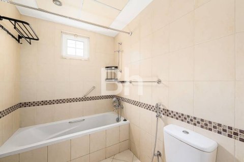 Villa de 5 dormitorios  No. 114246 20