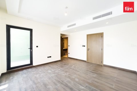 3 bedrooms Townhouse in Dubai, UAE No. 208328 9